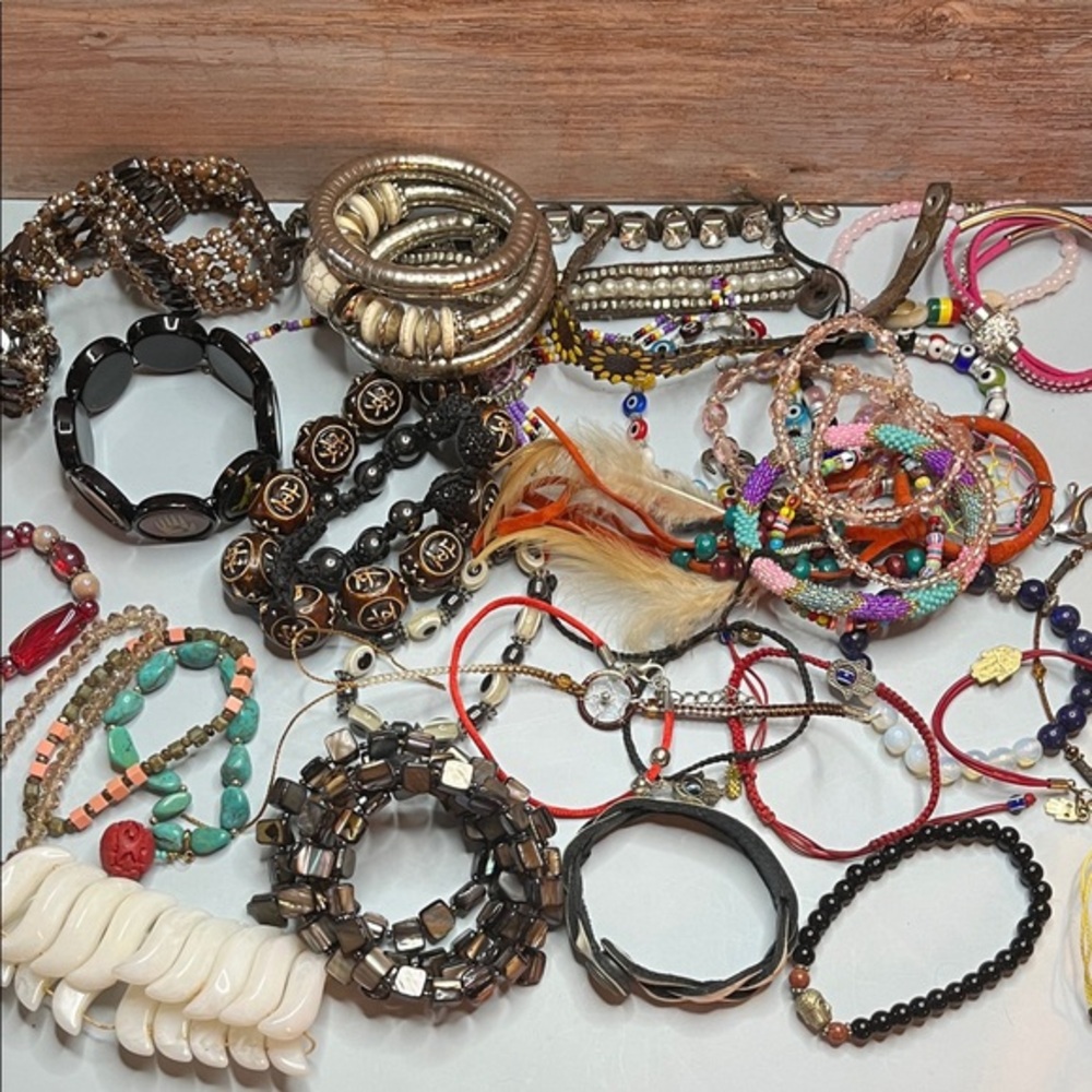 Bracelet lot resell overstock